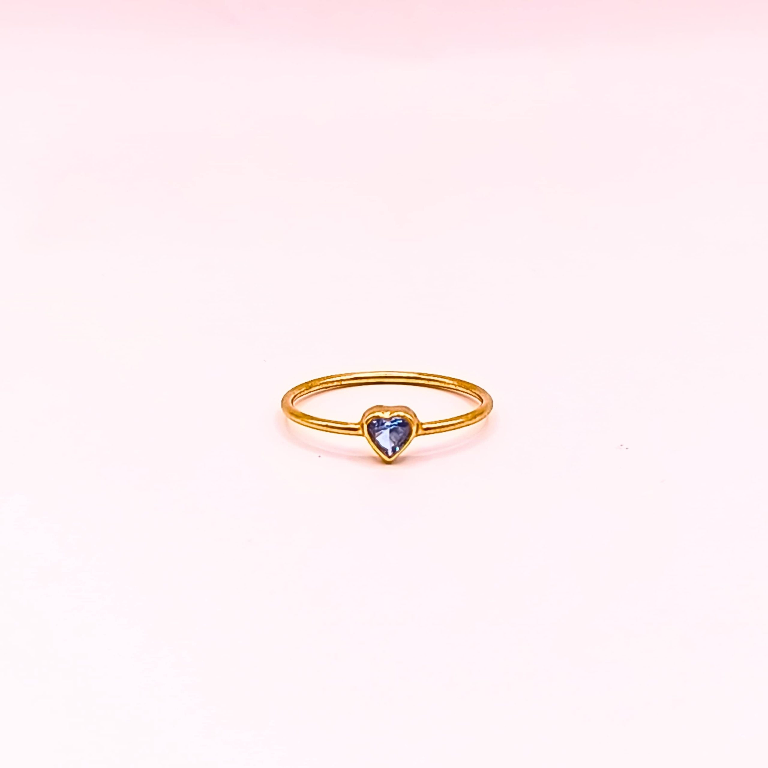 Simple Ring varian Love-shaped Blue Topaz gold - Junior Silver